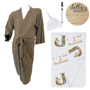 Mom & Me Hospital  Set | Gown, Swaddle & Birth Announcement Board|-J-is God se Meesterstuk